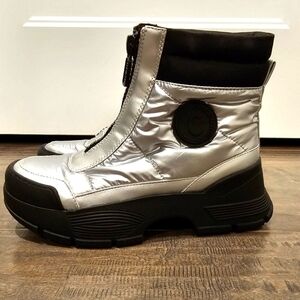 Circus by Sam Edelman Metallic Silver Boots sz 6